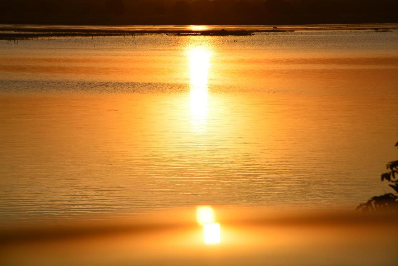 Готель Beach Lagoon Parans Аругам-Бей Екстер'єр фото